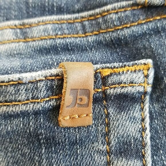 Joe's Jeans Destroyed Skinny Ankle Fit - Picture 4 of 7